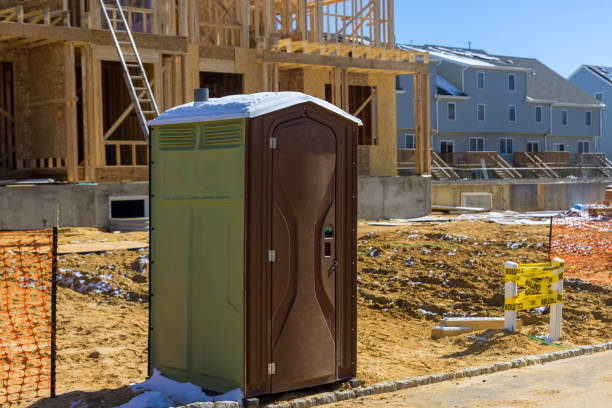 Professional porta potty rental in Emerald Bay, TX